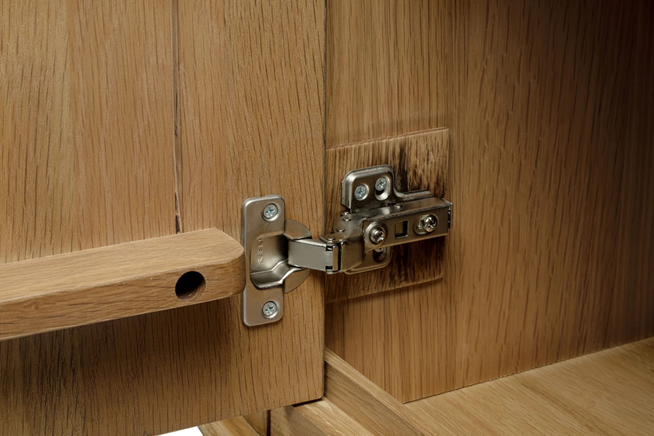 Scepter 6-Door Sideboard - Natural - Image 9